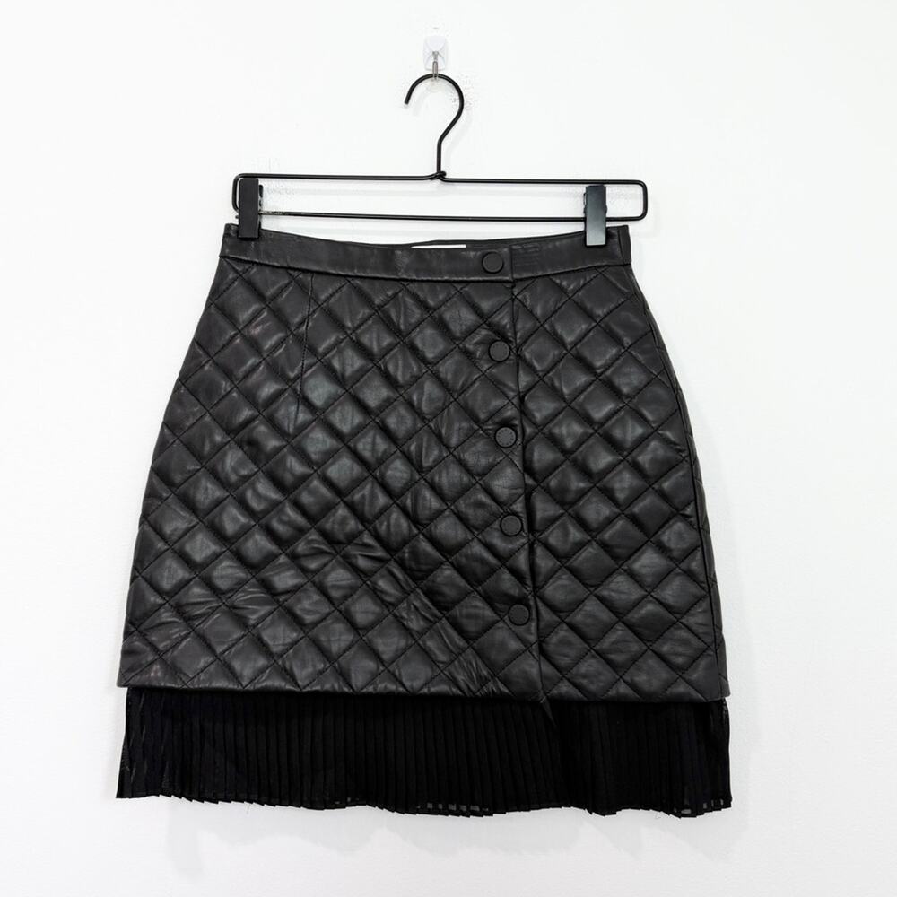 Sandro Square Quilted Leather & Pleated Hem Mini Skirt NWT Black Size Small - Picture 2 of 10